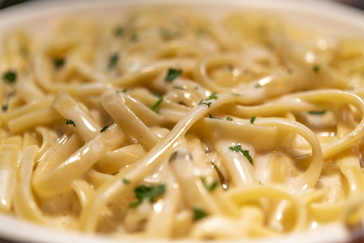 Fettuccine Alfredo